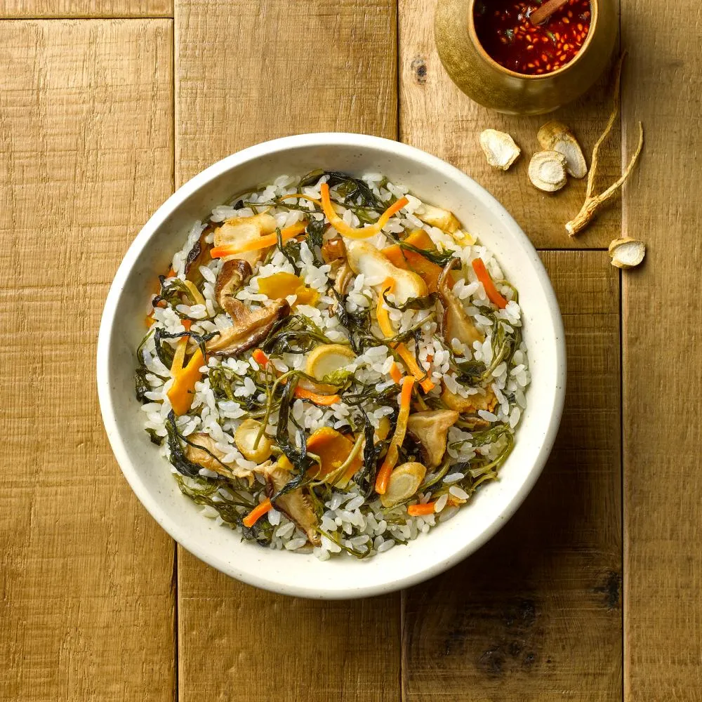 인삼비빔밥 이미지